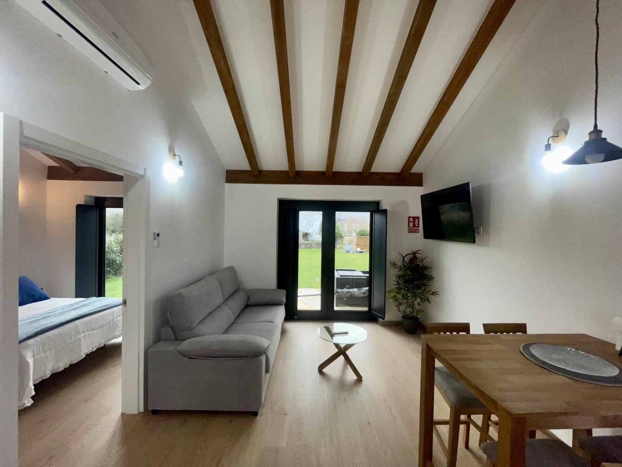 Apartamentos Turisticos A Galera Ribadeo Eksteriør bilde