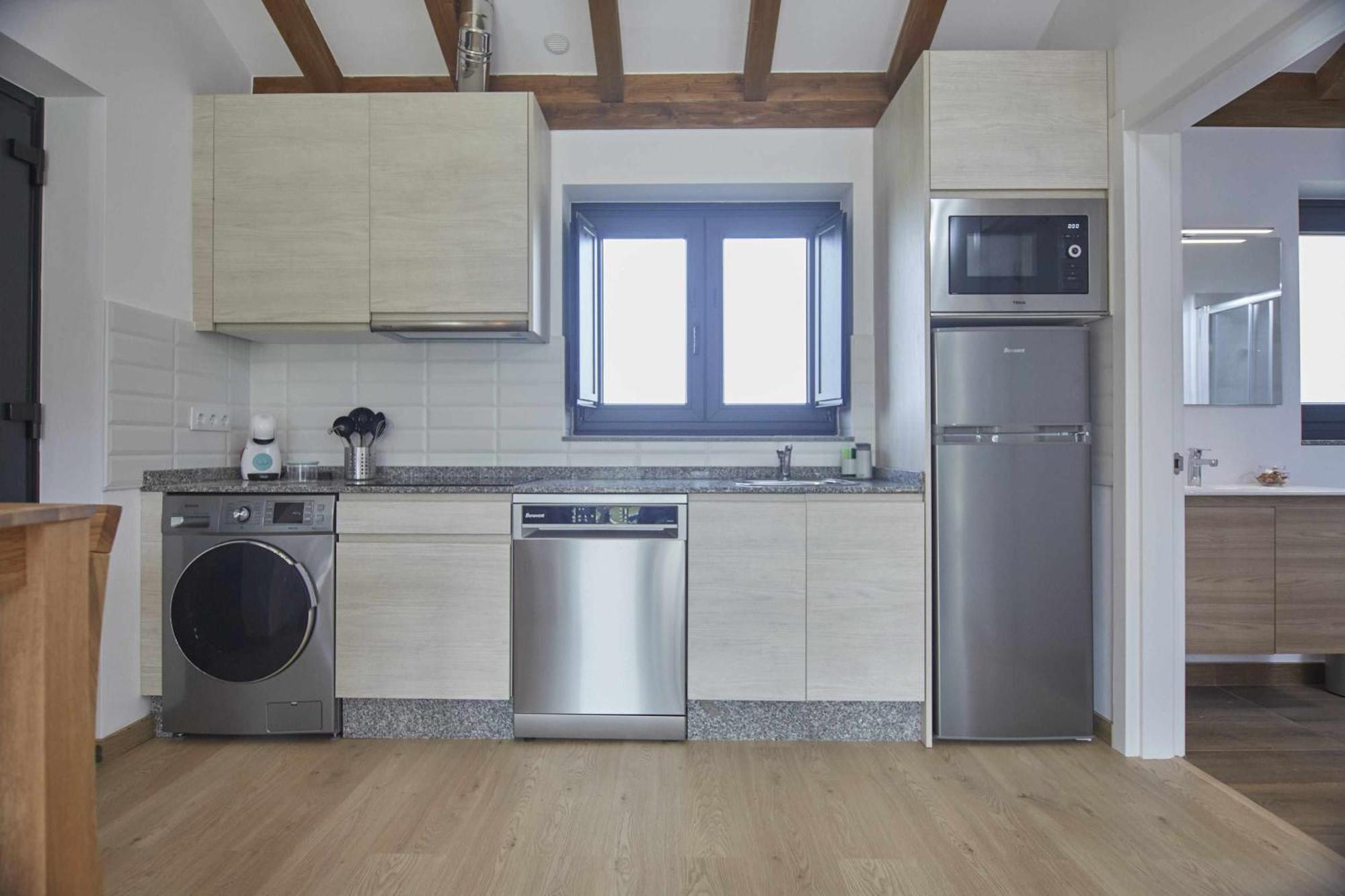 Apartamentos Turisticos A Galera Ribadeo Rom bilde