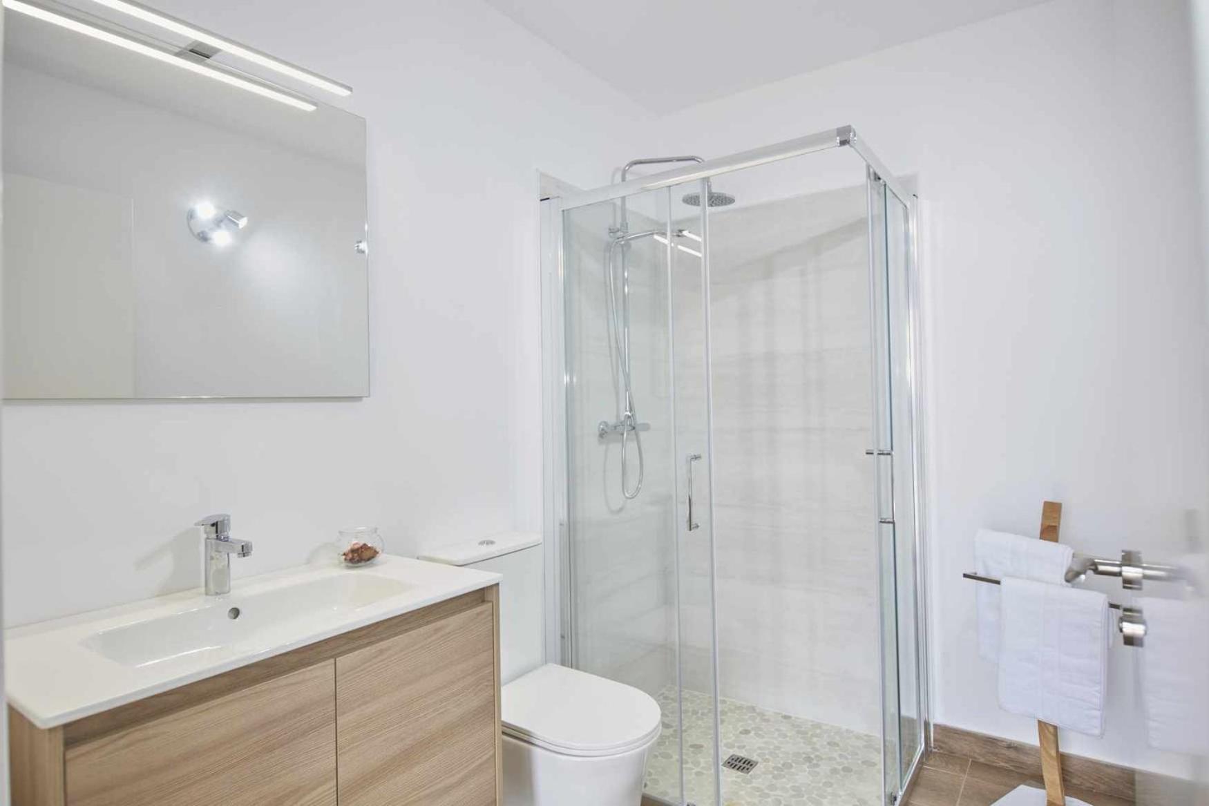 Apartamentos Turisticos A Galera Ribadeo Eksteriør bilde